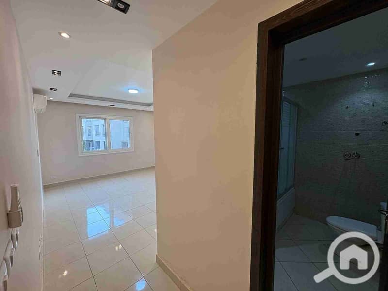 6 FB_IMG_1764512365621. jpg