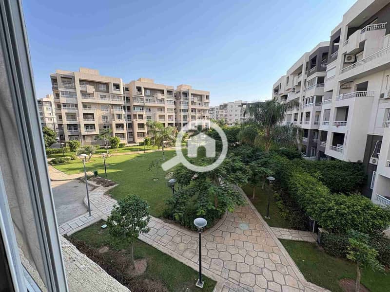 12 FB_IMG_1764512517311. jpg