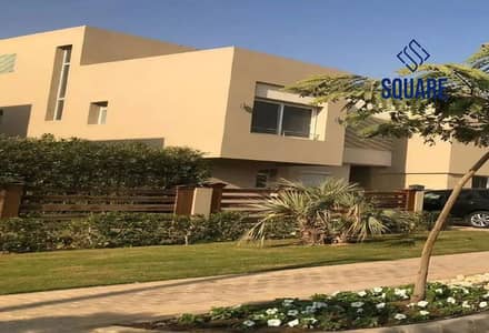 4 Bedroom Villa for Sale in 6th of October, Giza - 1353b07b-d5a4-4ed0-9fae-c30e4aa14ec0. jpg