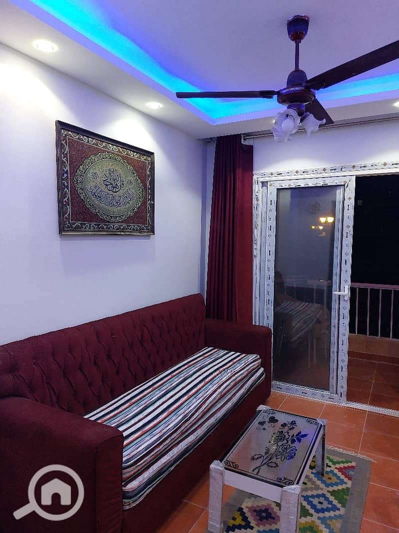 4 f28d4487-e461-41cd-a429-8cfb801d5f86. jpeg