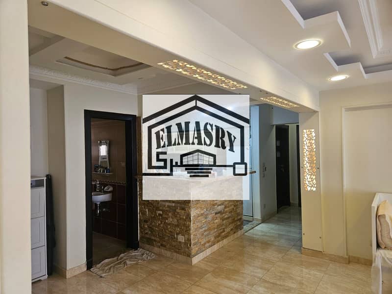 4 49d8adc8-7533-40af-b943-ad308ed64f8f. jpg