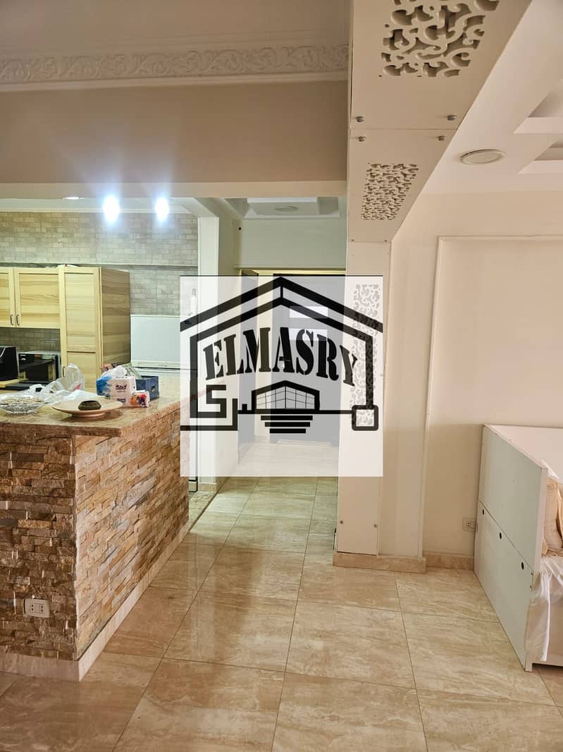 10 319df9e1-030c-41a4-a578-5ec4610250f6. jpg