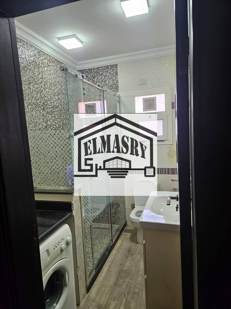 12 4258573d-a376-42bf-aa4b-1c2b5bb92243. jpg