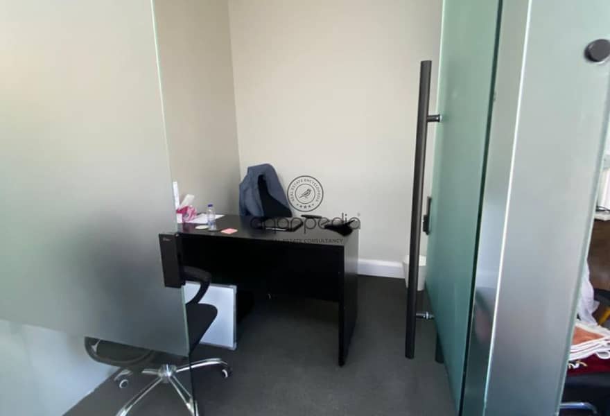 4 86a8a770-ae51-4b8c-bbb7-a802a4d60bdc. jpg