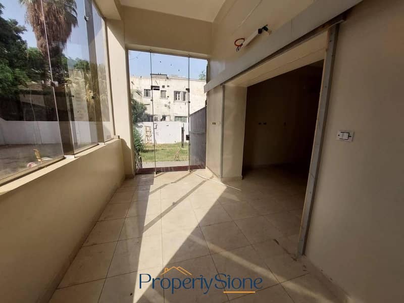 9 WhatsApp Image 2025-11-25 at 4.15. 39 PM (2). jpeg