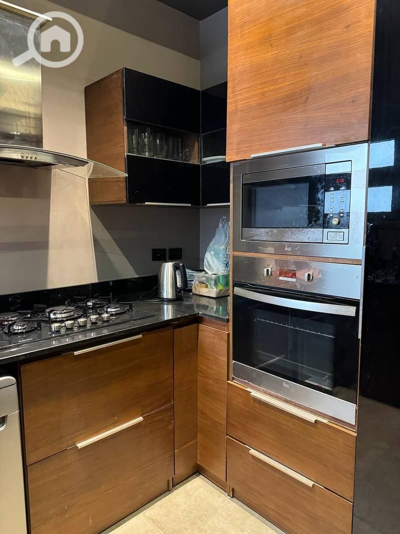 2 WhatsApp Image 2025-11-08 at 18.12. 24_135fcd4b. jpg