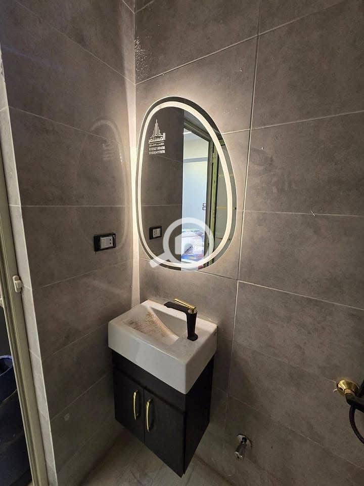 5 57a5d606-8fec-4f9f-87c6-d39dcbd67cc4. jpg