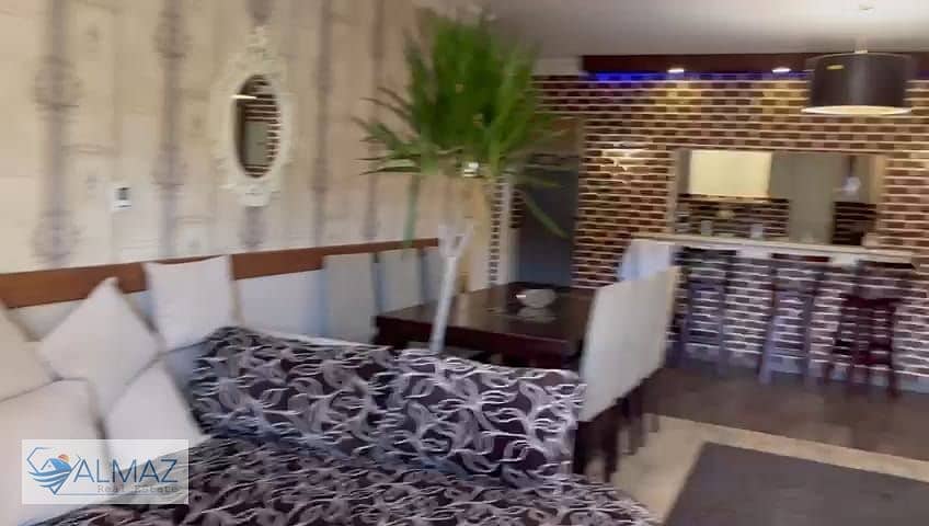 6 WhatsApp Image 2025-12-01 at 5.56. 37 PM (2). jpeg