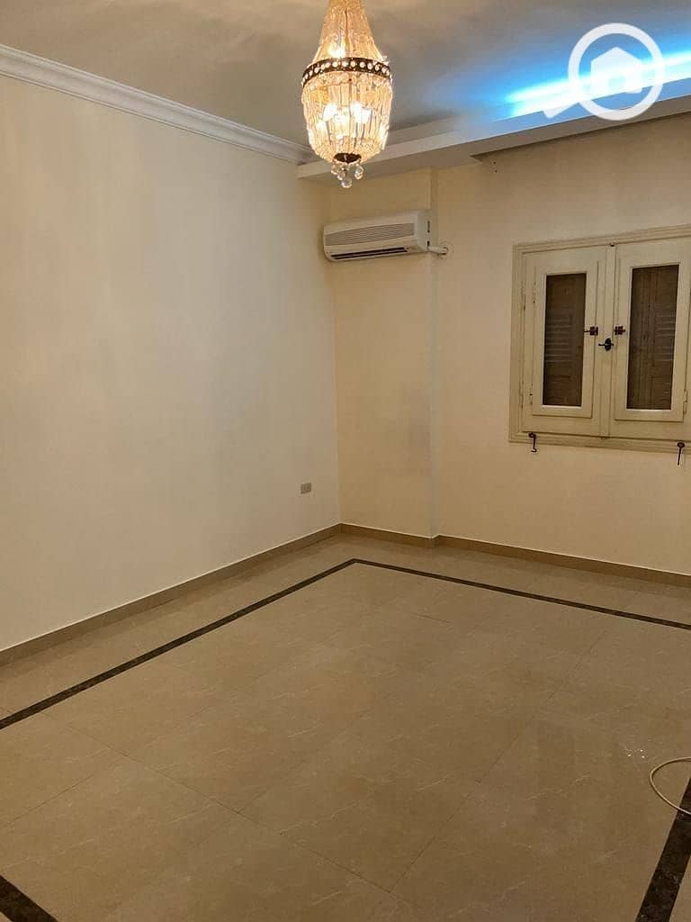 2 0f77a7c6-b4cd-4f56-8884-459d4fa3fdf1. jpg