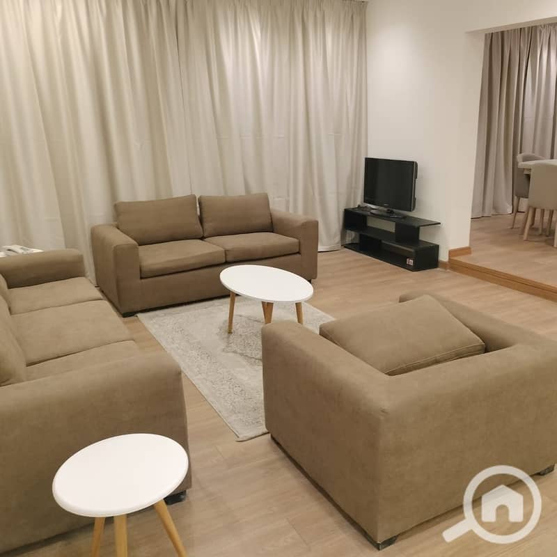 4 b342d39c-b010-44d4-a02a-c6e14f9c945e. jpeg