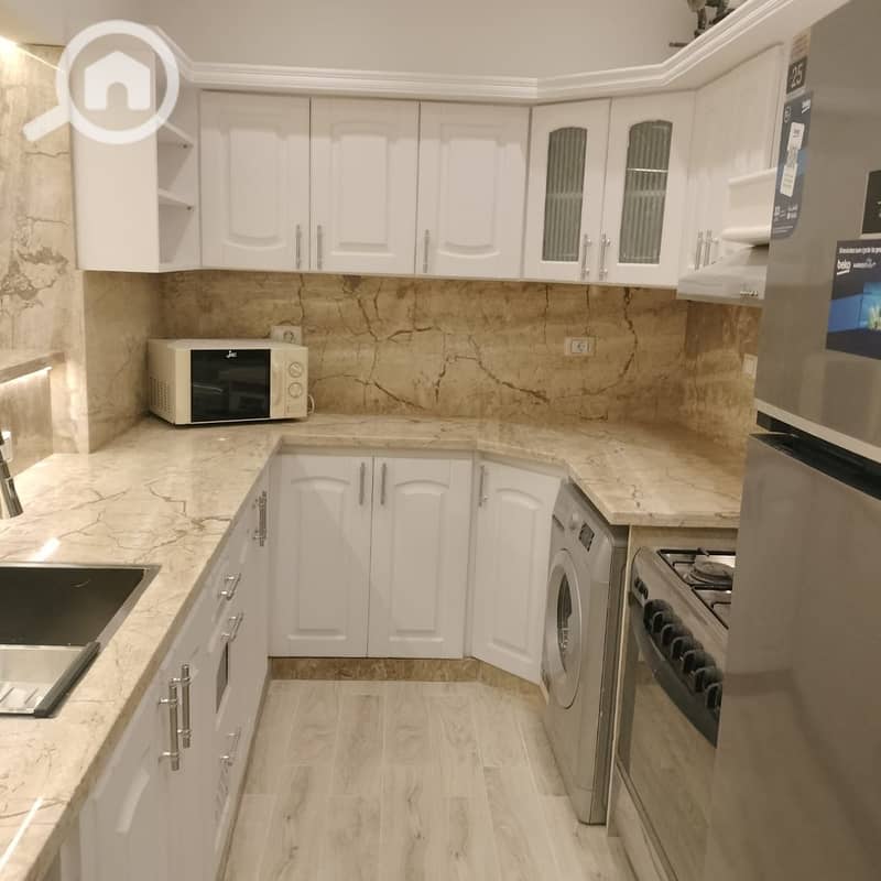 17 a7ae24cf-7365-4381-ac6e-0ffb32de29da. jpeg