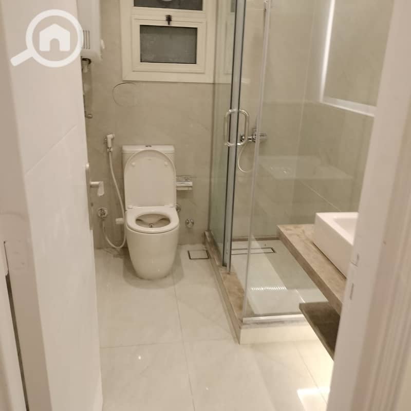 24 6859f893-7577-434c-bc68-56b59559f7a0. jpeg