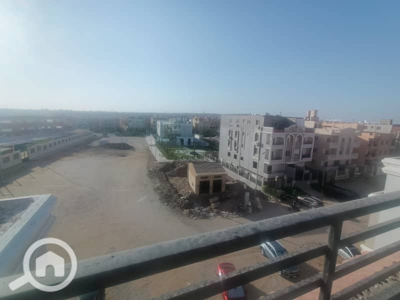 9 e80c4548-0af6-41e9-ad5f-2efa9cbbfadc. jpg