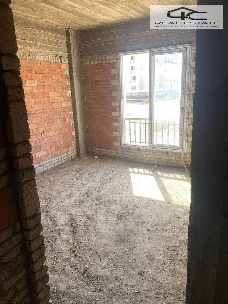 3 WhatsApp Image 2025-11-29 at 2.10. 02 AM (2). jpeg