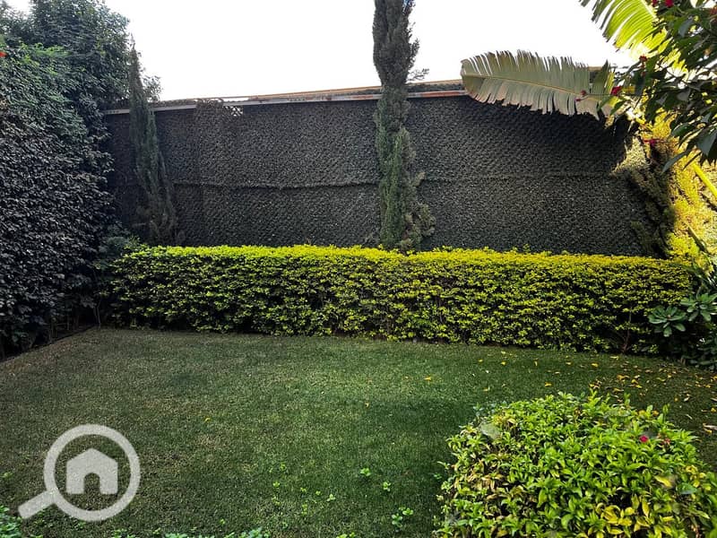 12 f2b6f9f1-4c0f-4808-b74d-8f3edd3499eb. jpg