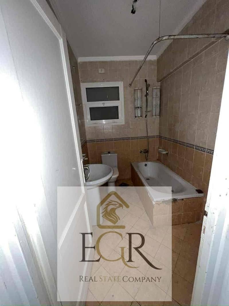 8 97ca7bae-897e-4705-87c8-e377338be769. jpg