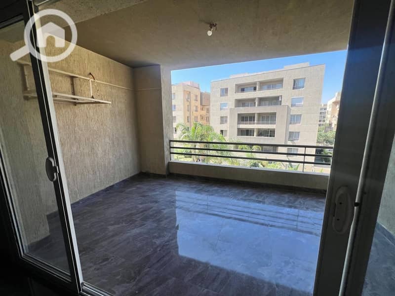 6 WhatsApp Image 2025-12-01 at 18.21. 46_9ece4e58. jpg