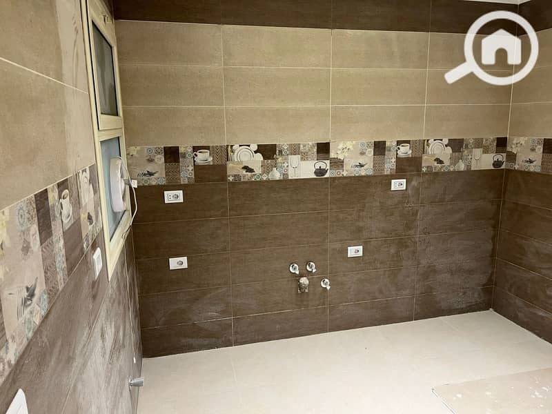 9 WhatsApp Image 2025-12-01 at 5.47. 10 PM (6). jpeg