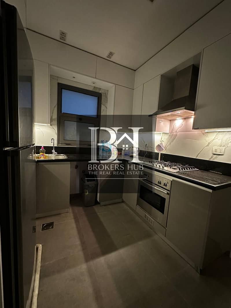 11 56f4300e-d230-4497-b4e4-df86c6ec0797. jpeg