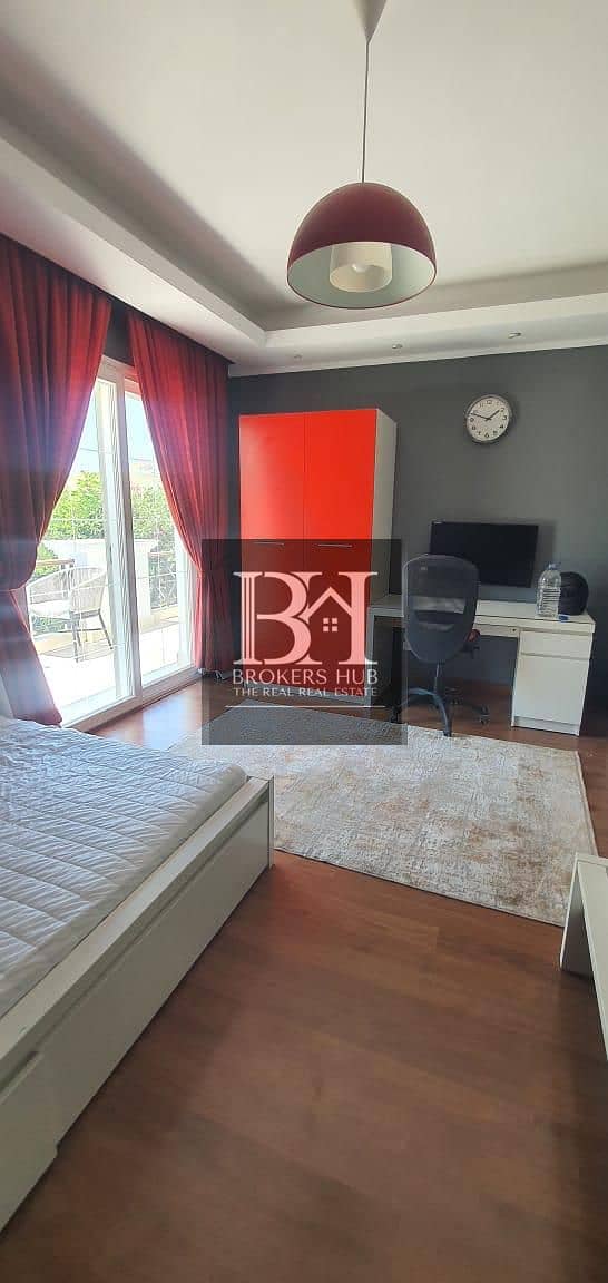 6 11d91043-398c-4580-91bd-b99e7fde69fc. jpeg