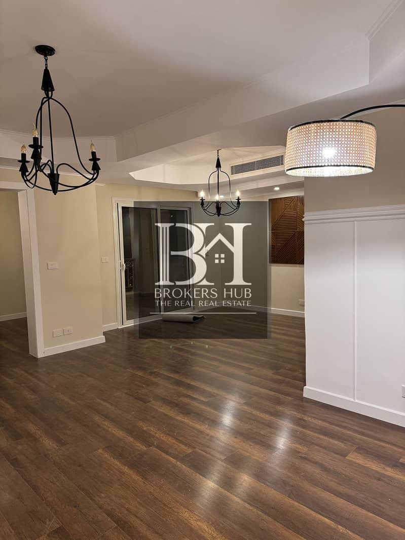 6 8ffcf952-1c27-487c-9d1e-247c3bbb2032. jpeg