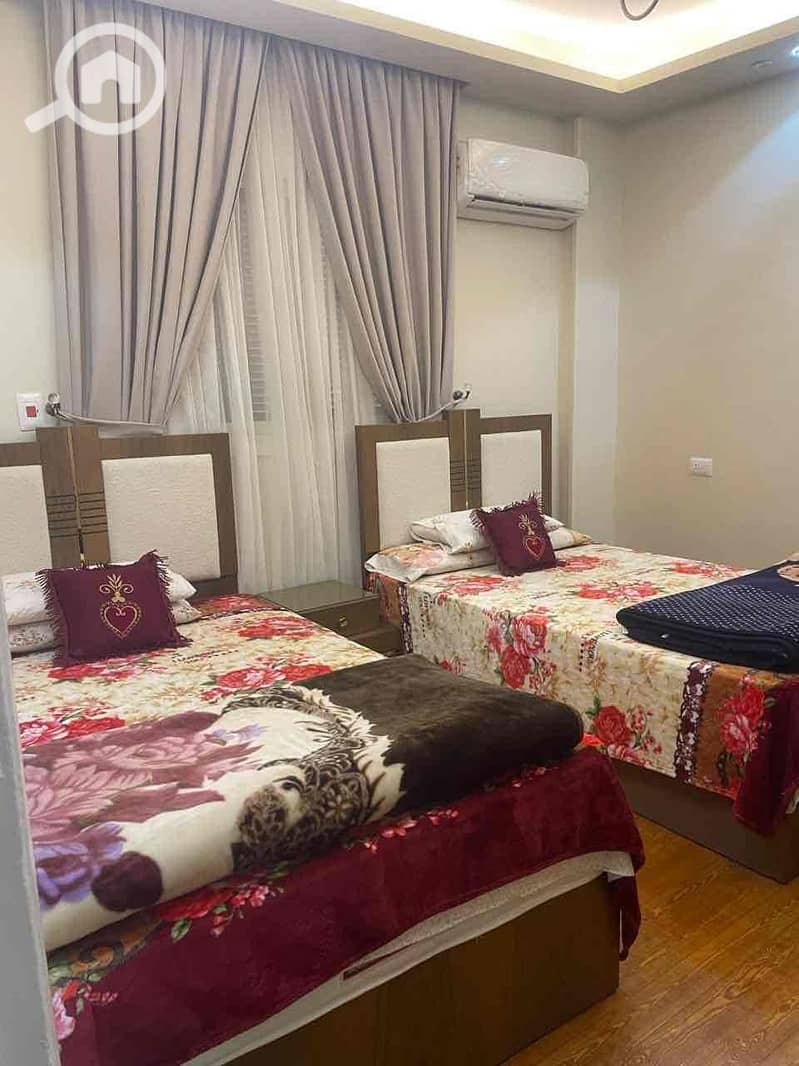 9 45d4d0d9-9a73-4655-946f-61a29072f511. jpg