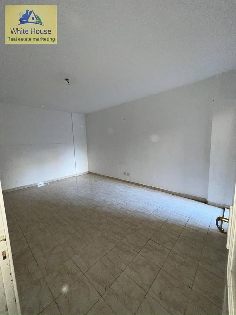 9 WhatsApp Image 2025-11-26 at 8.07. 52 PM. jpeg