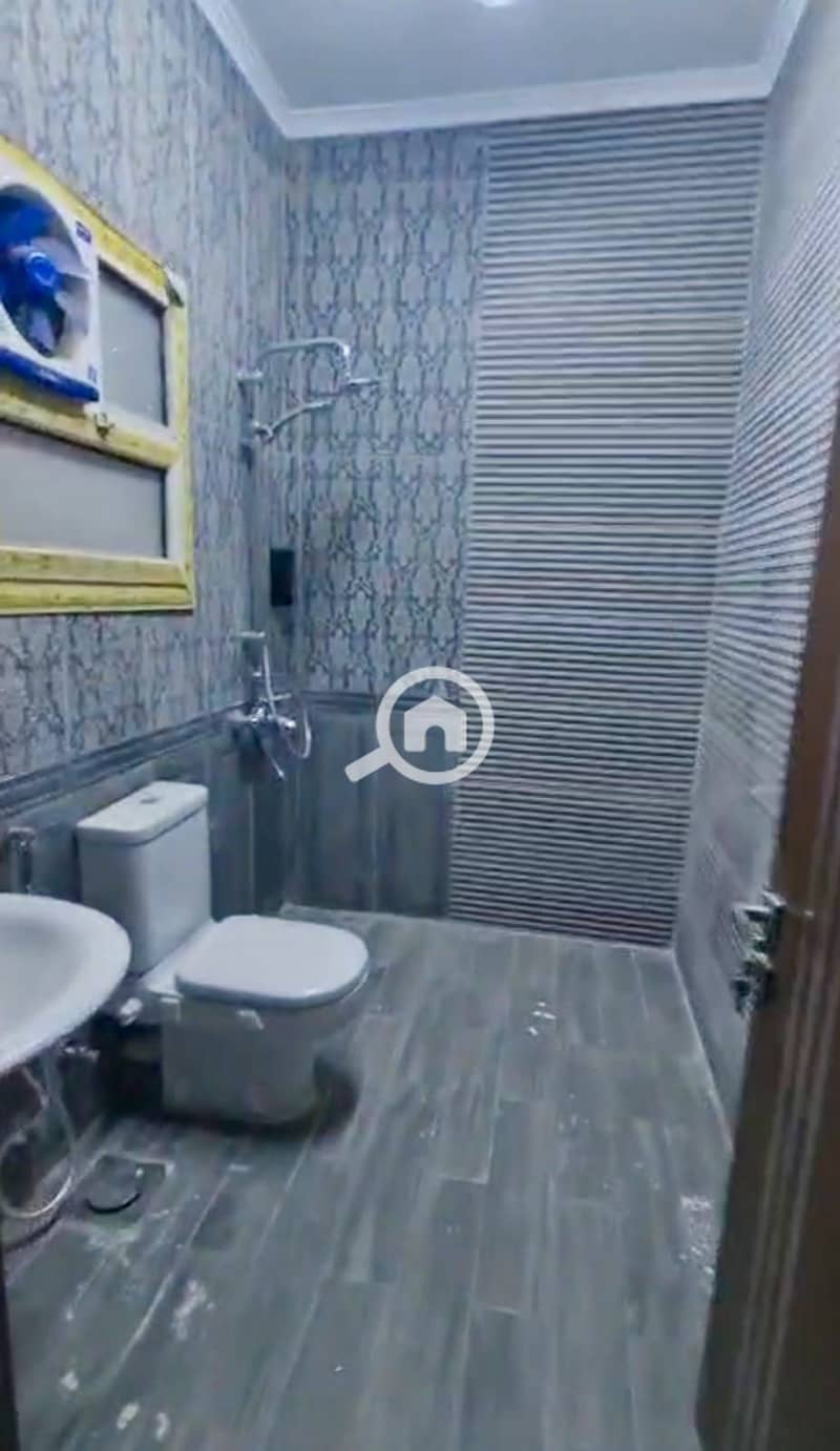 2 95292f2e-4b60-4854-be51-2e3bef8755a7. jpeg