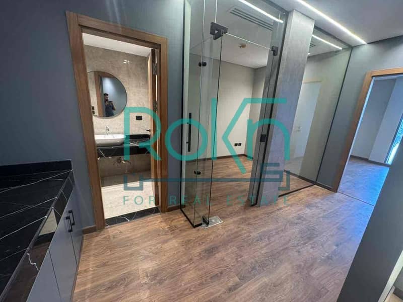 3 594489fa-2e62-4385-afff-f6ff1db7454f. jpg