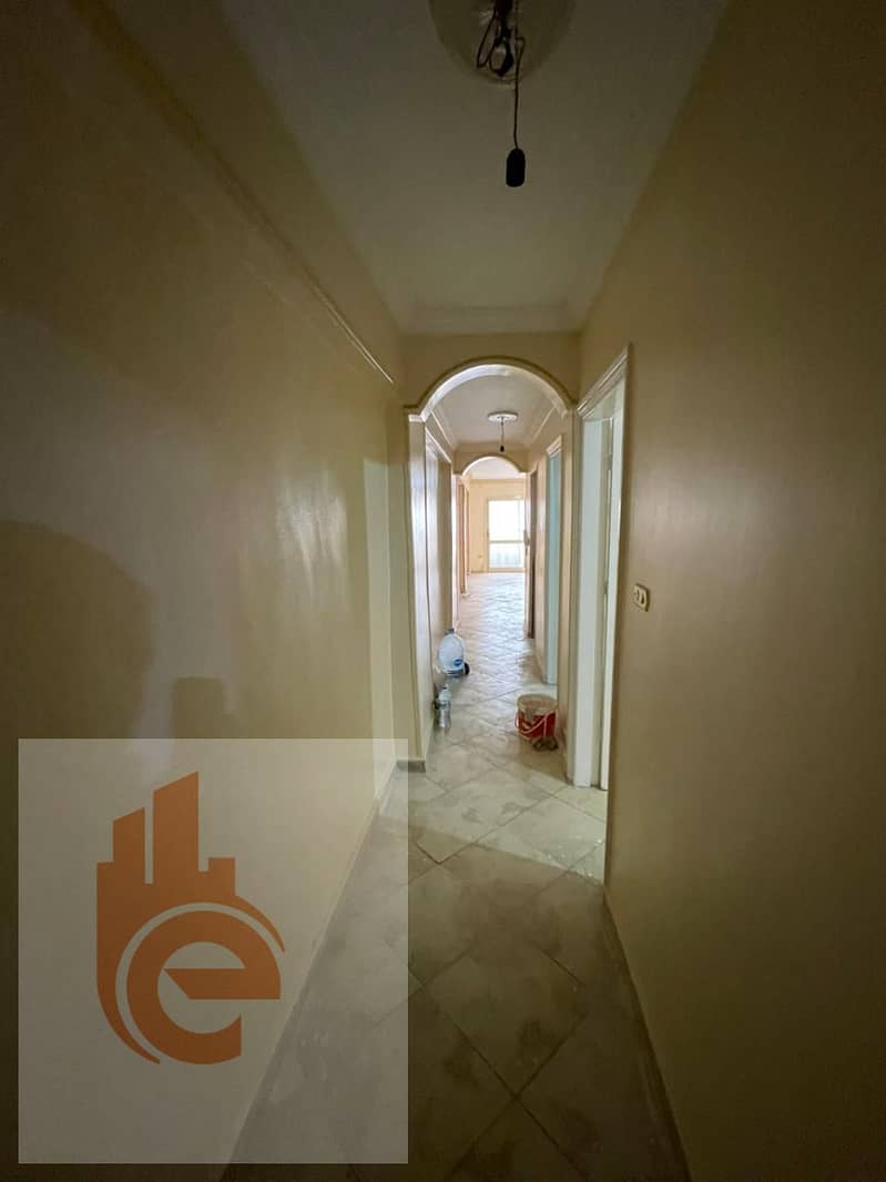 4 7b522901-491b-48a4-ba8d-dcccd06c8242. jpg