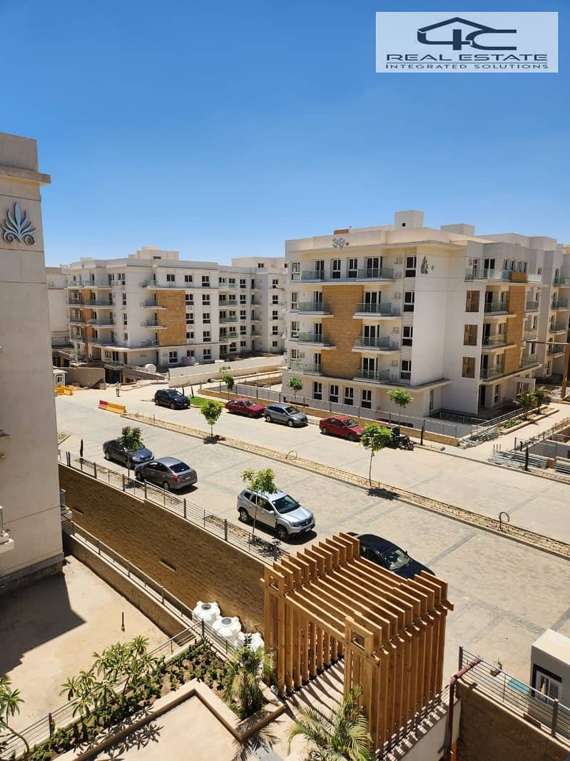 6 543545145_1843490922899443_2217387535320172936_n. jpg