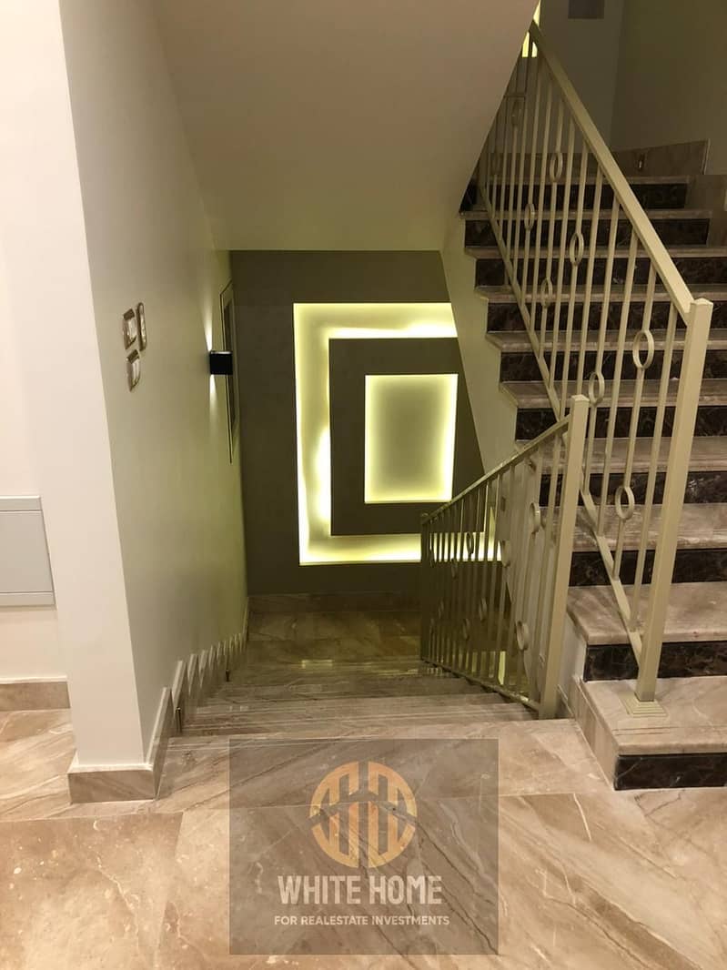 11 6f0545e6-bbca-4e3c-b5ad-ed7a624e5233. jpeg