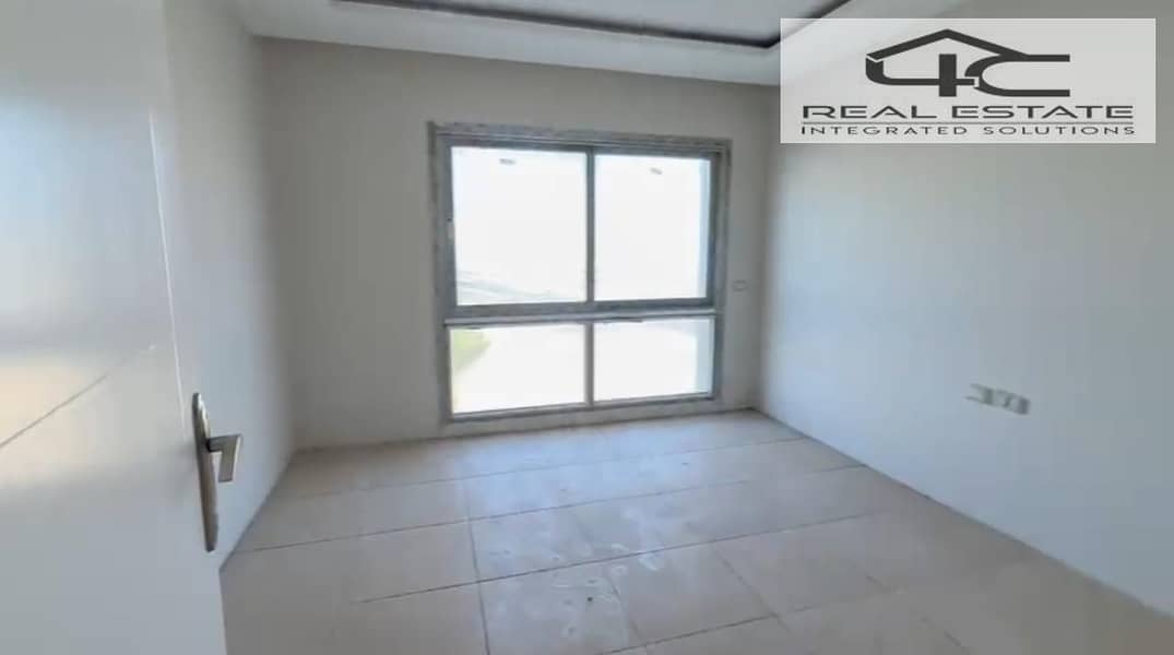 5 WhatsApp Image 2025-11-30 at 2.33. 26 AM (3). jpeg