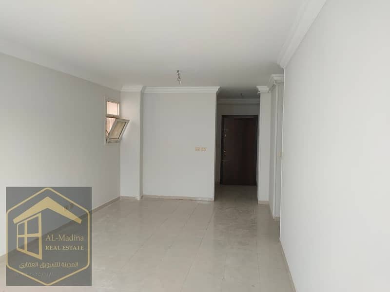 2 WhatsApp Image 2025-12-01 at 15.36. 20_42fba81a. jpg