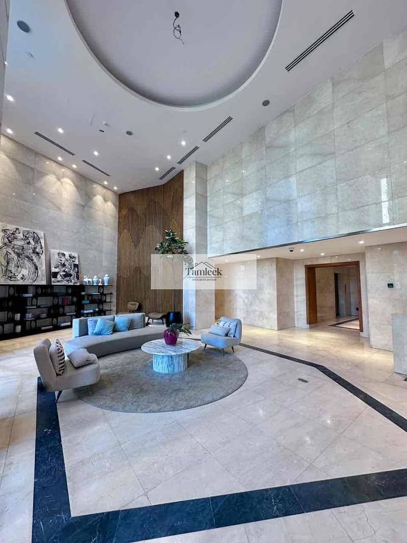 6 303b39e6-9bd4-4e41-8f38-7659eb195894. jpg