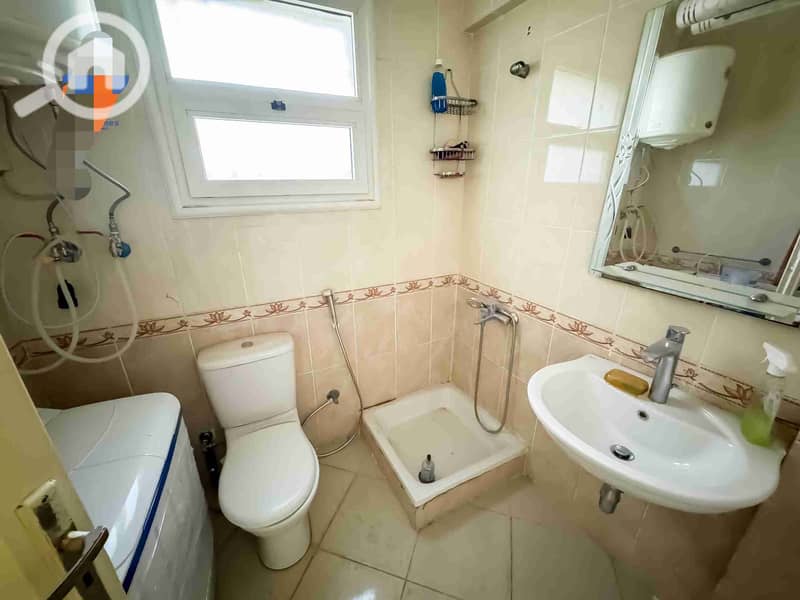 7 IMG-20251108-WA0666_1. jpg