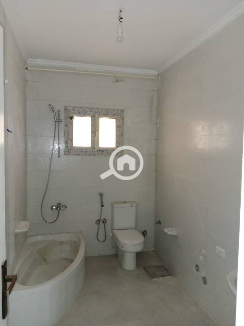 6 68c4e4ff-9193-4e98-a5bf-9a49ec660c36. jpeg