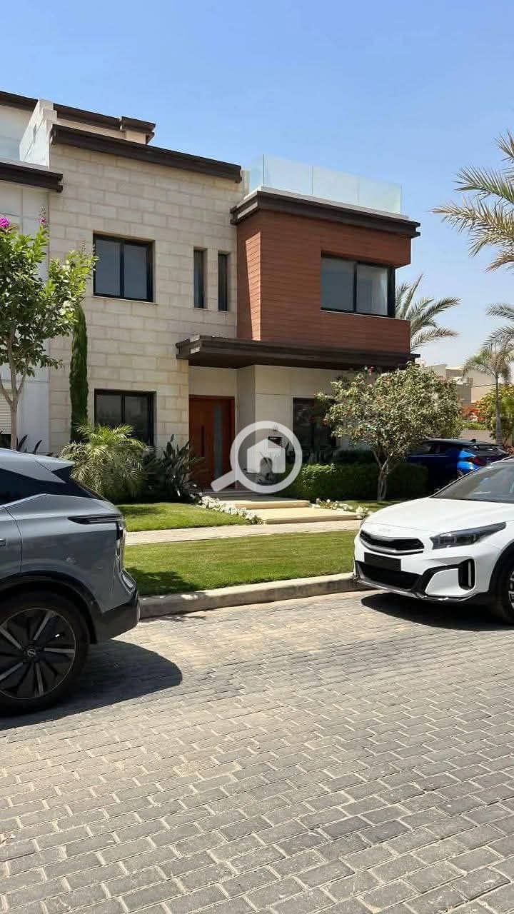 5 FB_IMG_1762031102314. jpg