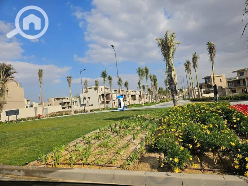 3 0ea1d31b-f7e0-4815-b518-275d4eca9545. jpg