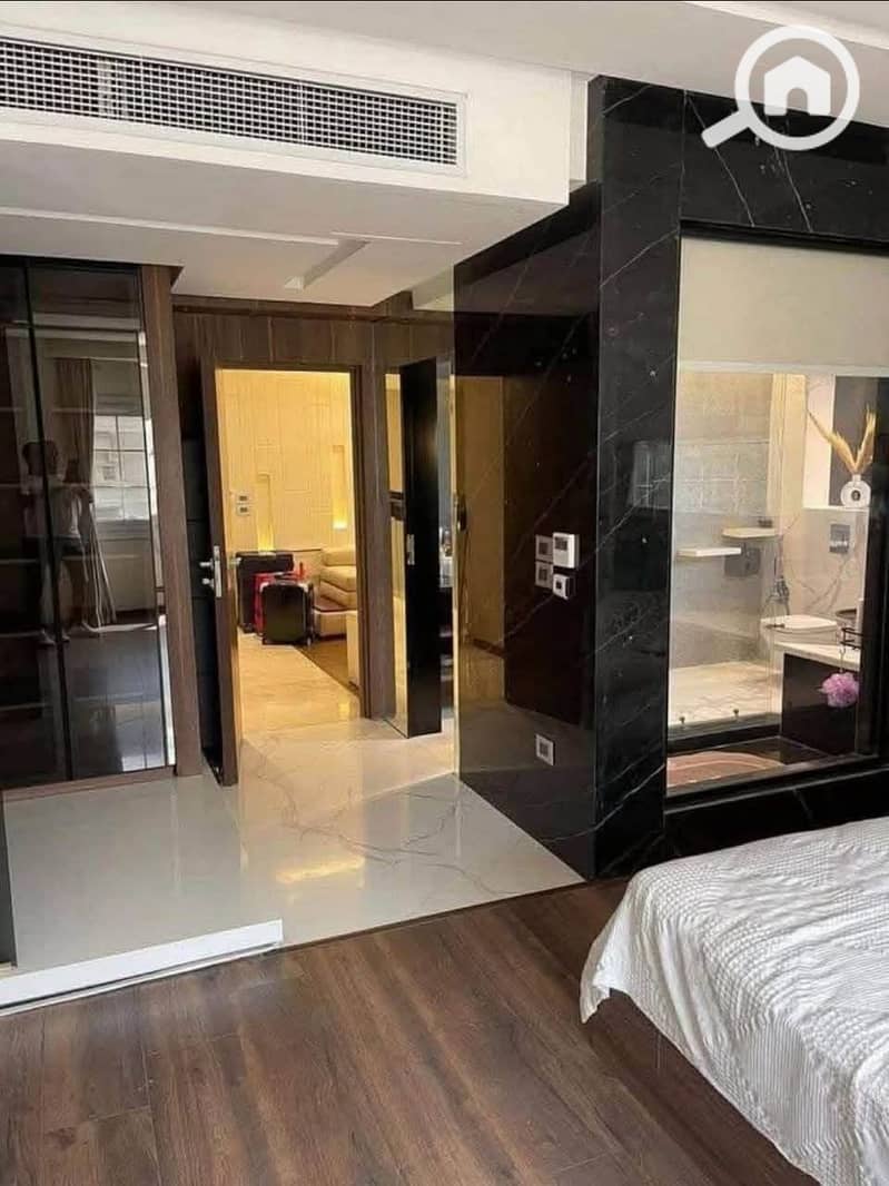 7 FB_IMG_1762031178343. jpg