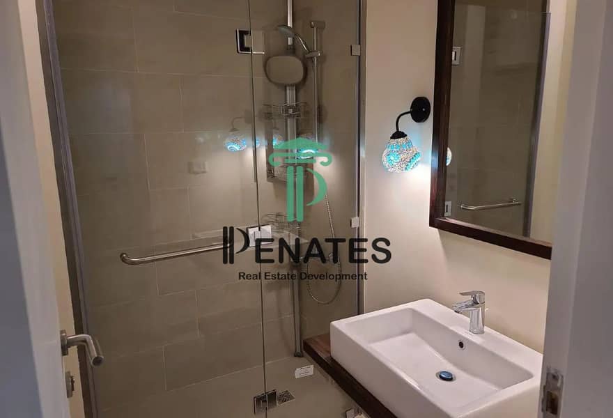 11 6861739-14f47o. jpg