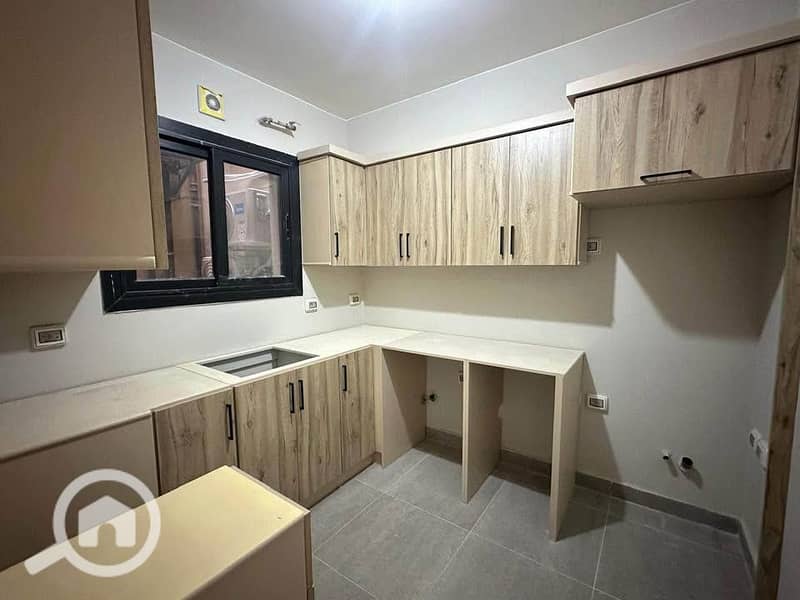 5 489696457_1354497682469445_793417783314191989_n. jpg