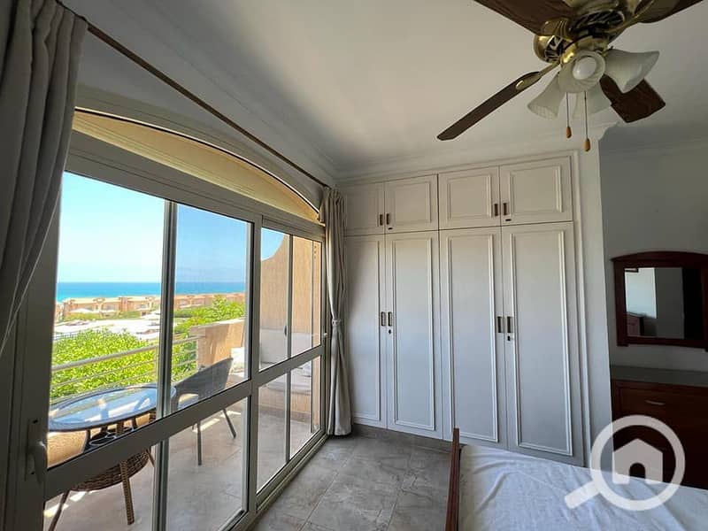 2 454822390_868295521893848_6927928312031037333_n. jpg