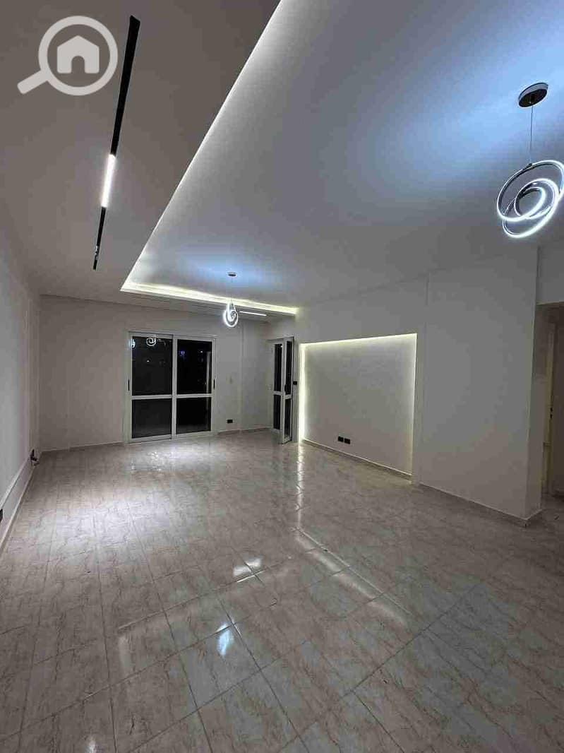 2 FB_IMG_1764441408721. jpg