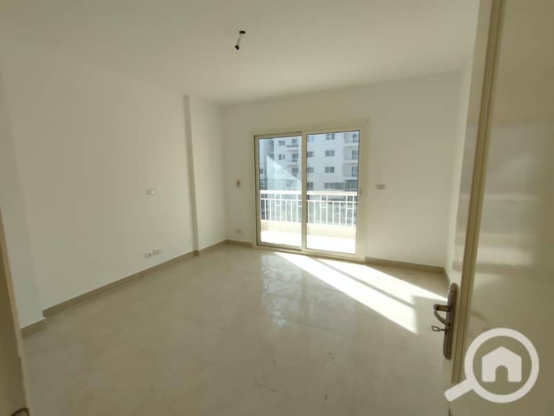 4 00b1b88c-7732-4ea1-a45b-c0c7469dd313. jpg