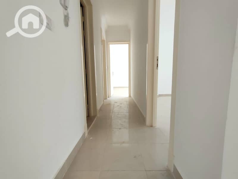 7 d9cea481-0bfa-4058-b707-8a9be5feb597. jpg