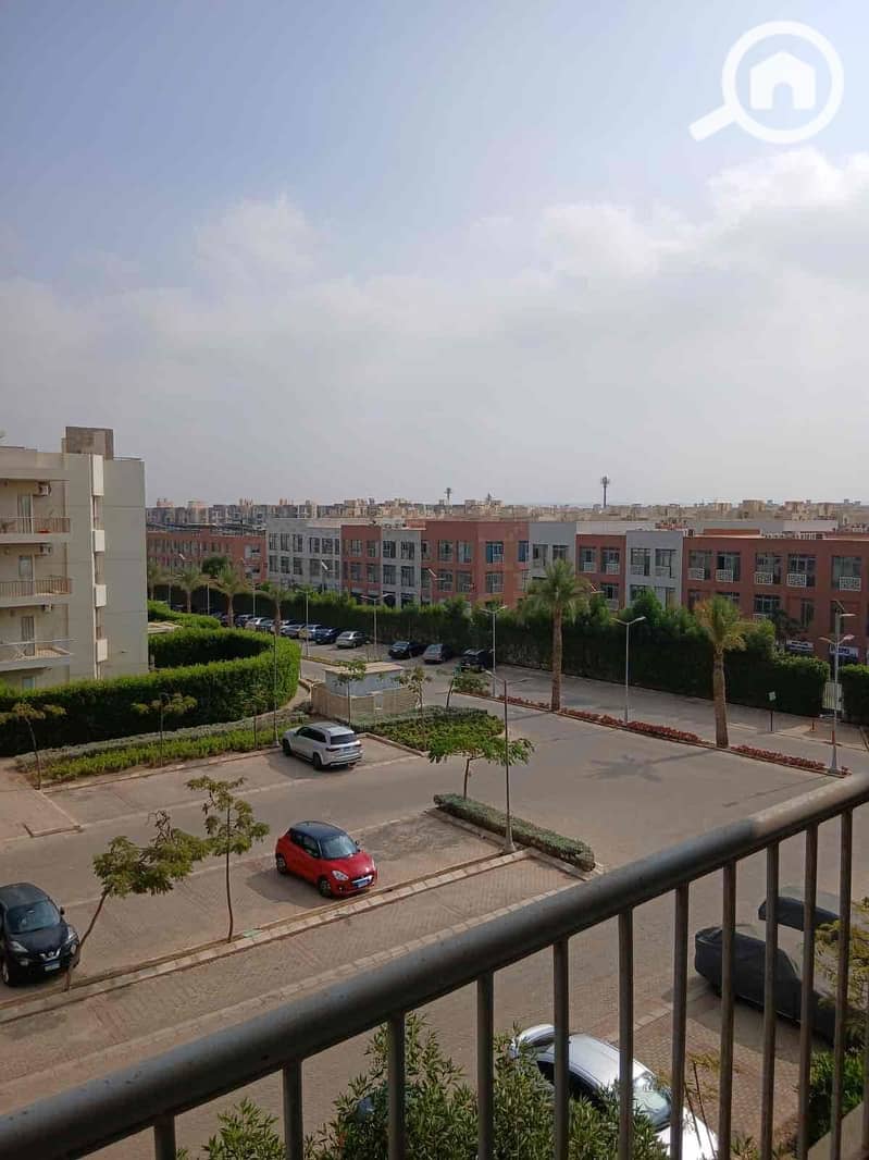 3 f411934e-6137-45e0-b711-9c4953838c4b. jpg