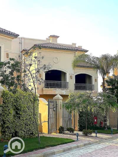 3 Bedroom Townhouse for Sale in Shorouk City, Cairo - 494715227_4133464150314999_1424492355481730786_n. jpg