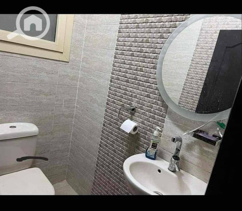 4 9257259d-8ed4-4556-a67f-3ce36dd85e01. jpg