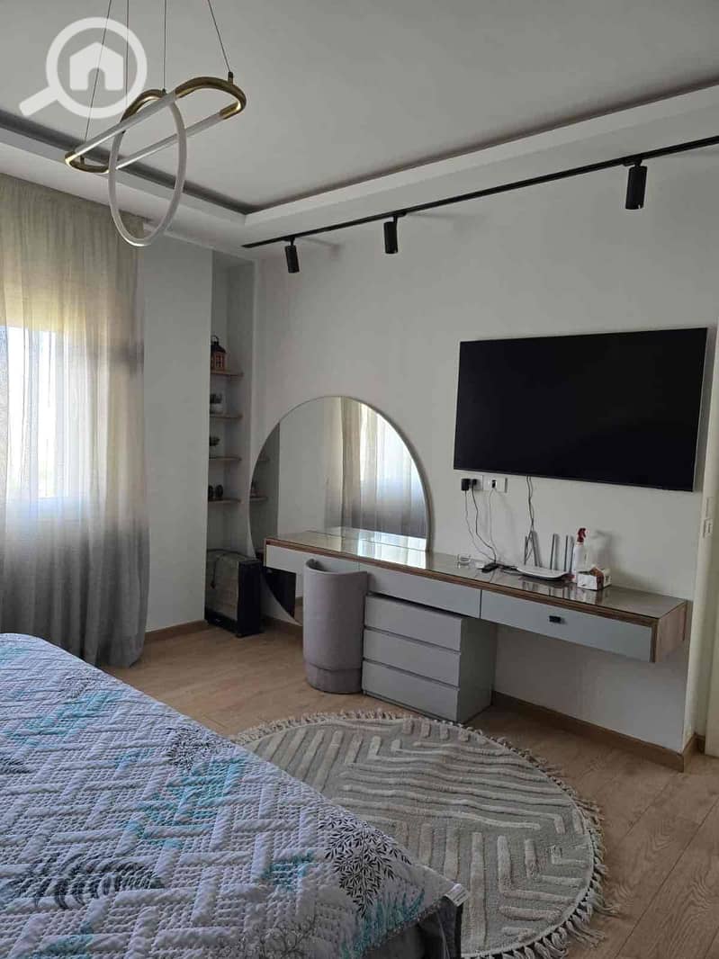 7 0758e174-cad4-4eae-aa76-f5da02c04fa1. jpg